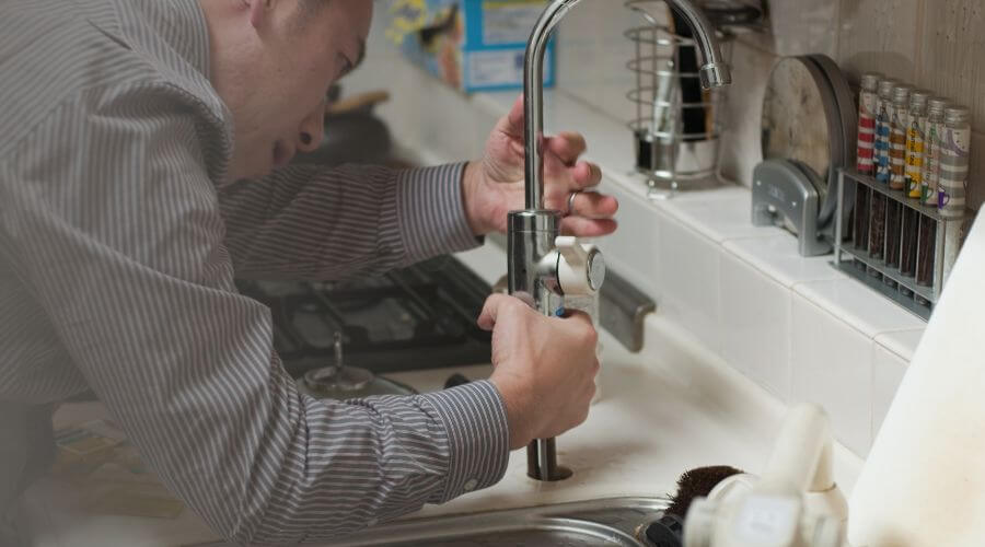 Local expert plumbing services in Glasford, IL